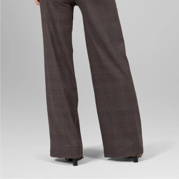 Elegant Women's Straight Leg Pants in Brown - Picture 11 of 11
